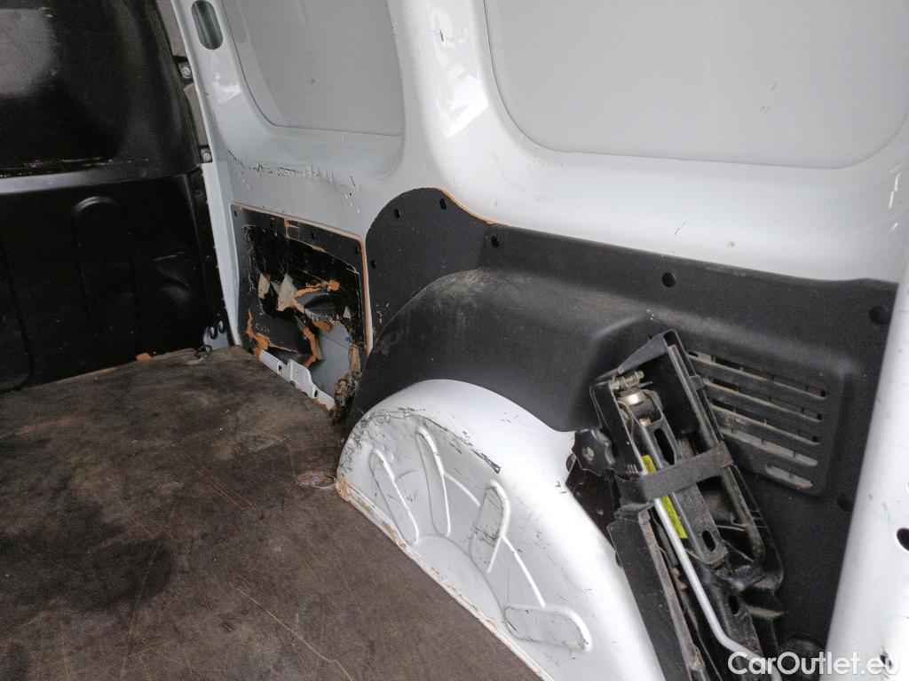  Renault  Kangoo RENAULT  Furgón/2013/3P/furgón derivado de turismo Profesional Blue dCi 70kW (95CV) #3