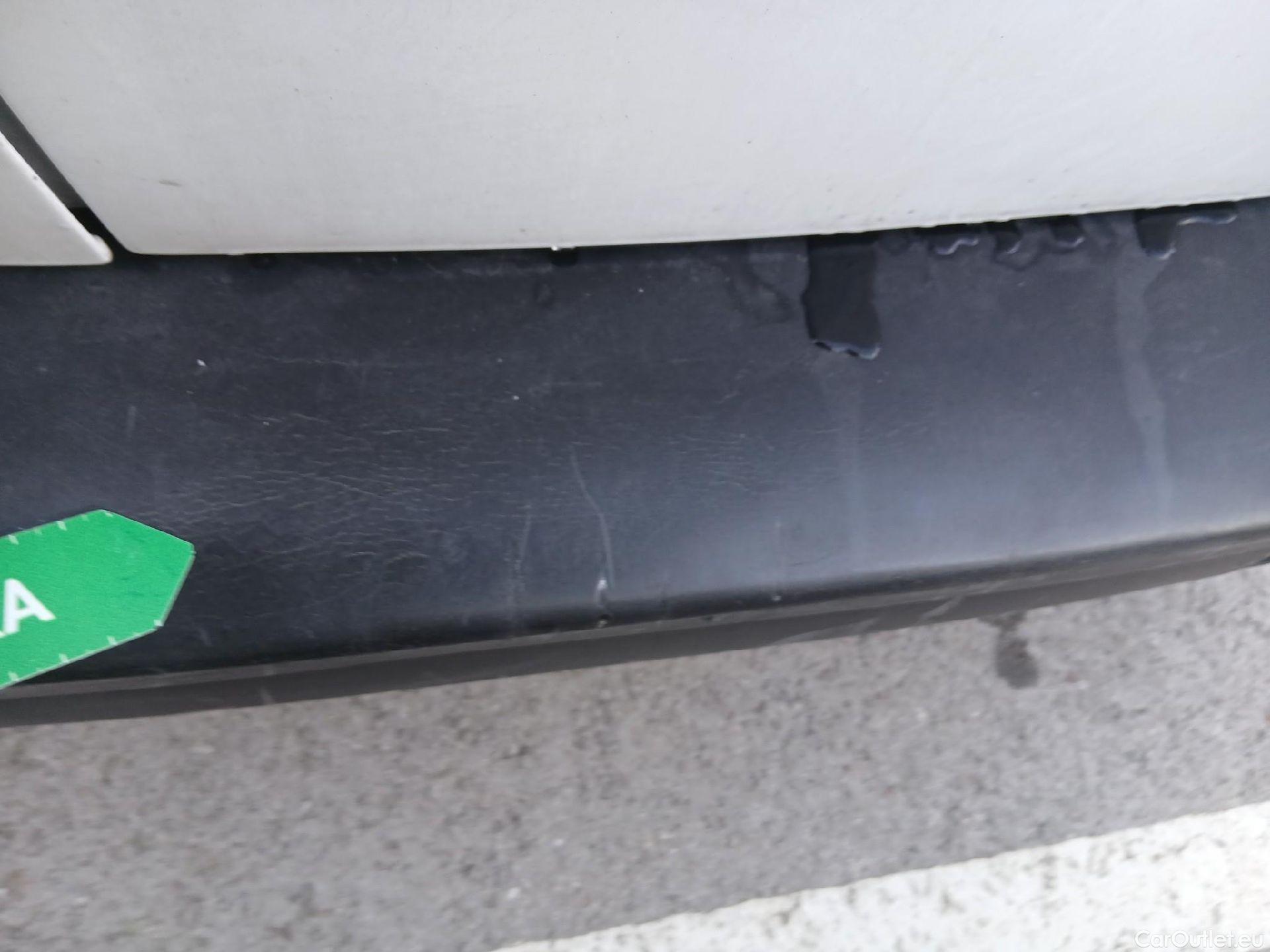  Opel  Vivaro OPEL  / 2019 / 4P / furgón 1.5 Diésel 74kW (100CV) M Std Express #34