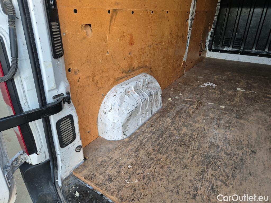  Opel  Movano OPEL  / 2010 / 4P / furgón 2.3 CDTI S/S 107kW (145CV) L3 H2 F 3.5t #17