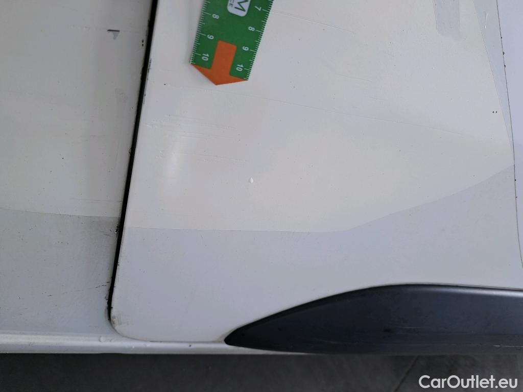  Peugeot  Expert PEUGEOT  / 2016 / 4P / furgón Furgón Pro 1.5 BlueHDi 120 S&S Standard #27