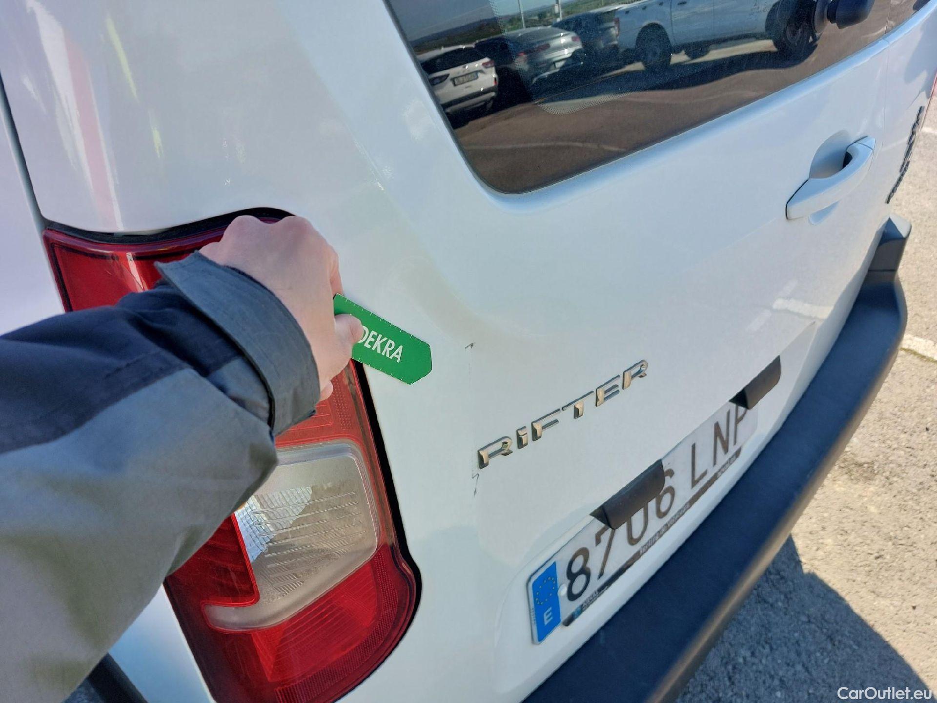  Peugeot  RIFTER PEUGEOT  / 2018 / 4P / combi Active Standard BlueHDi 73kW (IND) #3