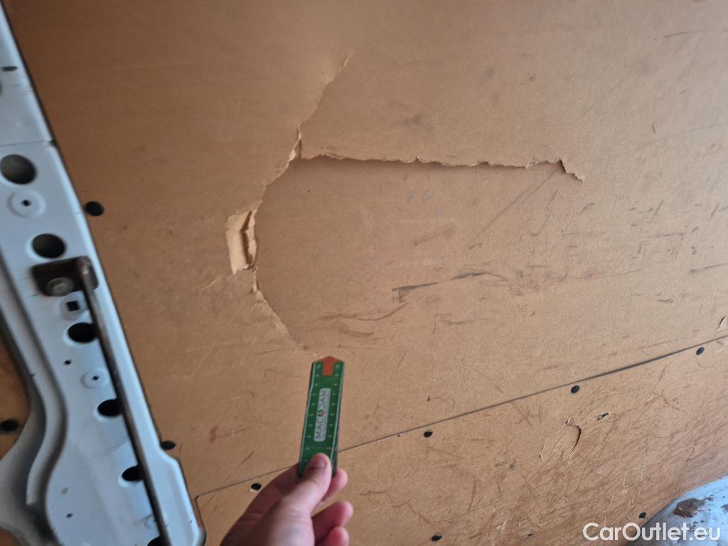  Opel  Movano OPEL  / 2010 / 4P / furgón 2.3 CDTI S/S 107kW (145CV) L3 H2 F 3.5t #23