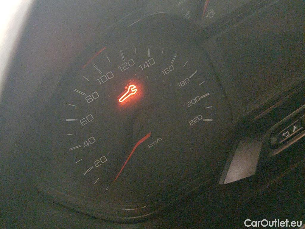  Peugeot  RIFTER PEUGEOT  / 2018 / 4P / combi Access Standard BlueHDi 73kW (AC) #15