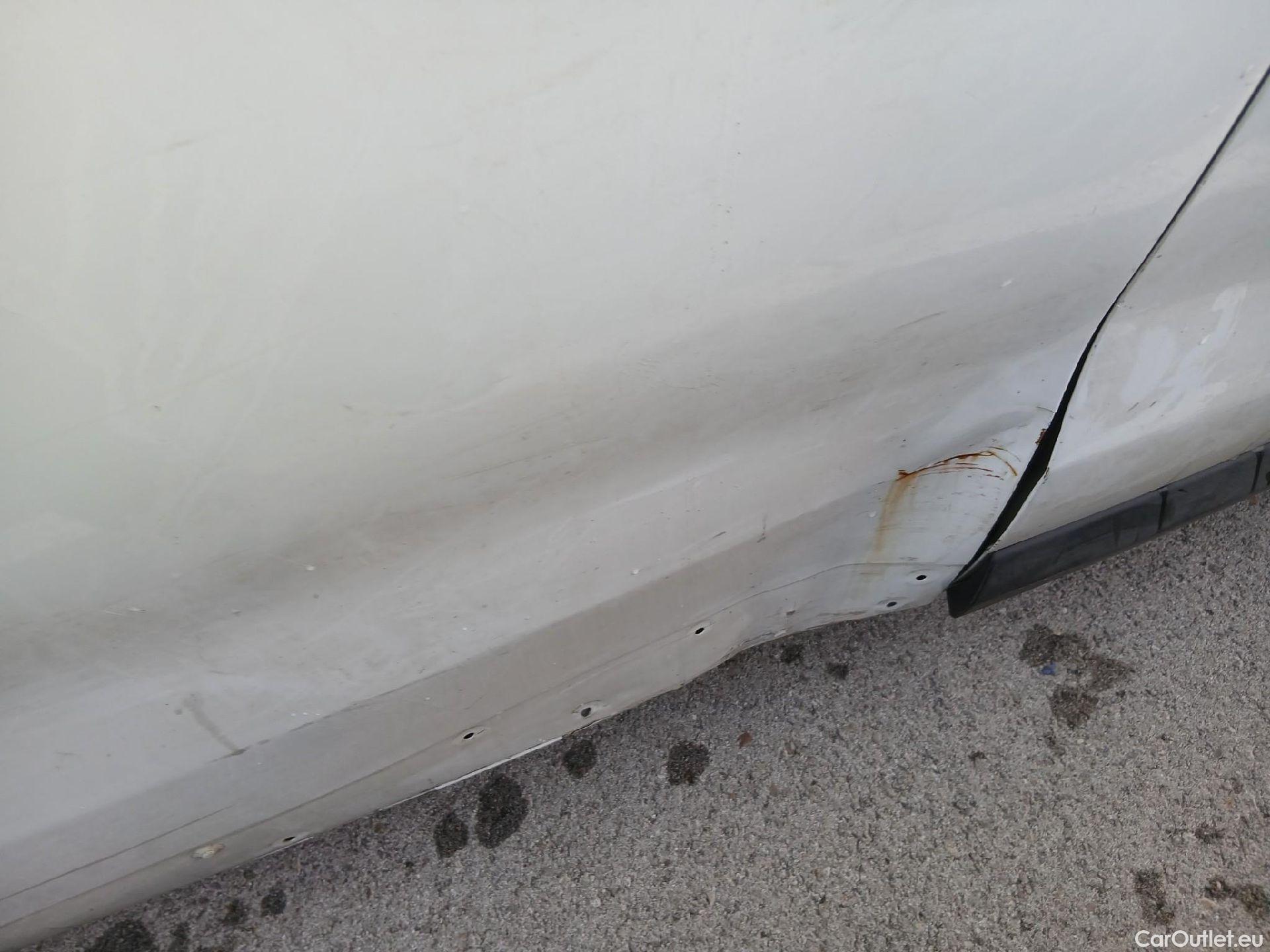  Opel  Vivaro OPEL  / 2019 / 4P / furgón 1.5 Diésel 74kW (100CV) M Std Express #42