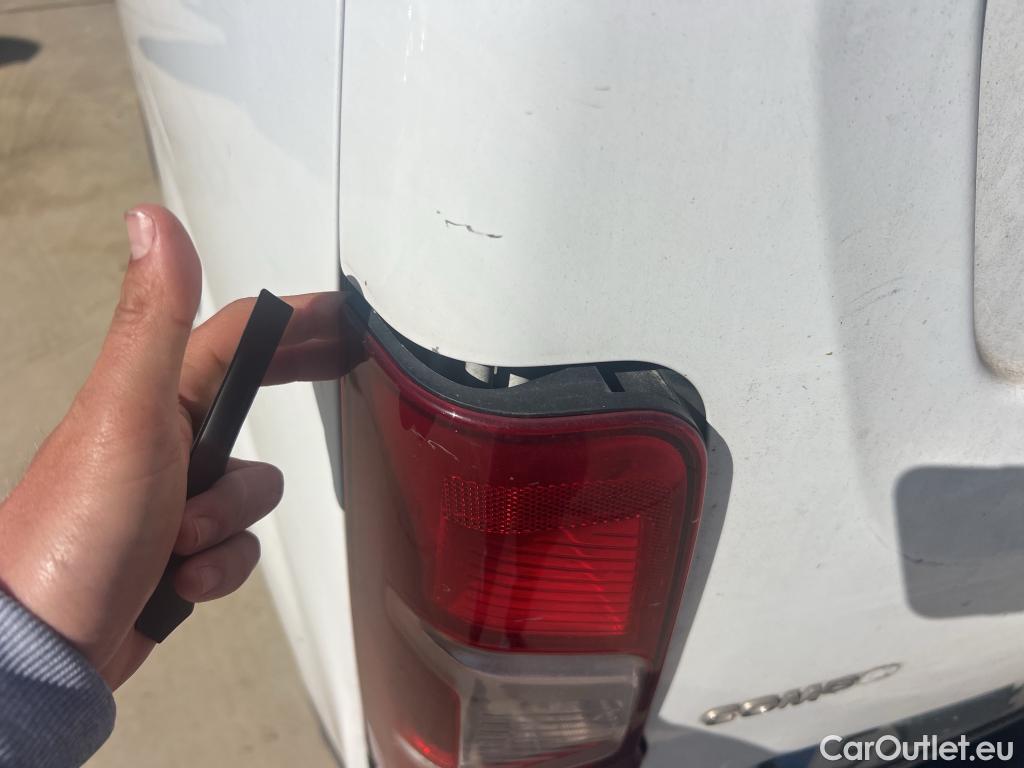  Opel  Combo OPEL  / 2018 / 3P / furgón derivado de turismo 1.5 TD 75kW (100CV) Express L H1 650kg #16