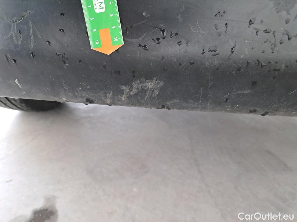  Peugeot  Expert PEUGEOT  / 2016 / 4P / furgón Furgón Pro 1.5 BlueHDi 120 S&S Standard #70