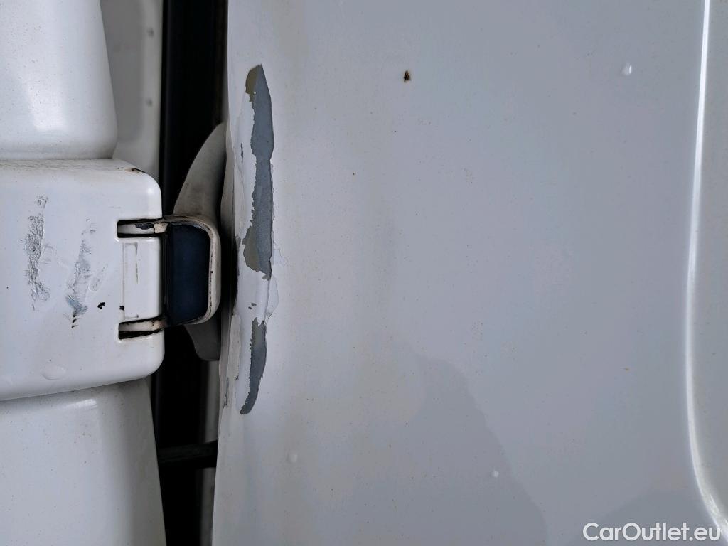  Peugeot  Expert PEUGEOT  / 2016 / 4P / furgón Furgón Pro 1.5 BlueHDi 120 S&S Standard #20