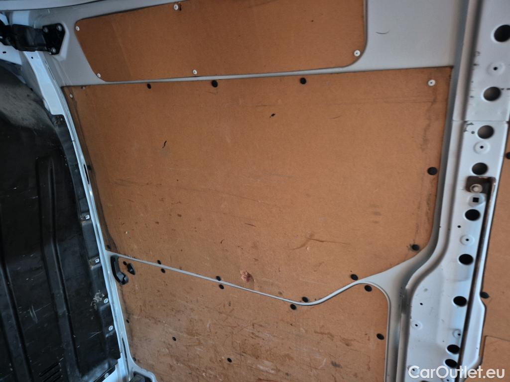  Opel  Movano OPEL  / 2010 / 4P / furgón 2.3 CDTI S/S 107kW (145CV) L3 H2 F 3.5t #20