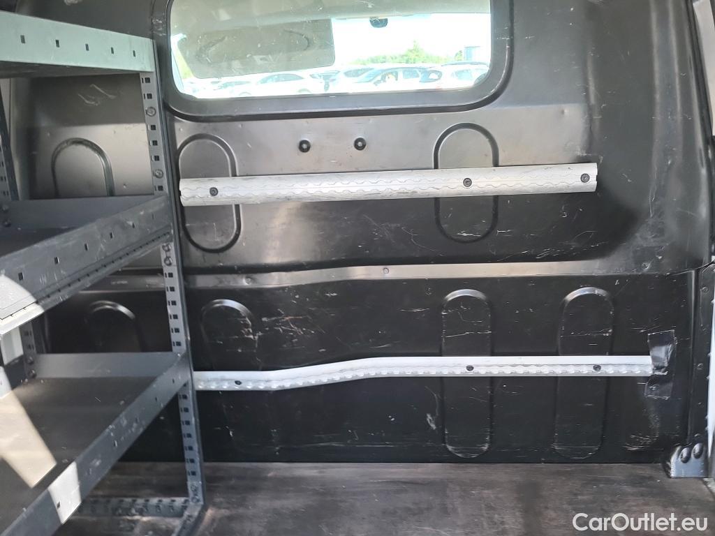  Renault  Kangoo RENAULT  Furgón/2013/3P/furgón derivado de turismo Profesional Blue dCi 59 kW (80CV) #22