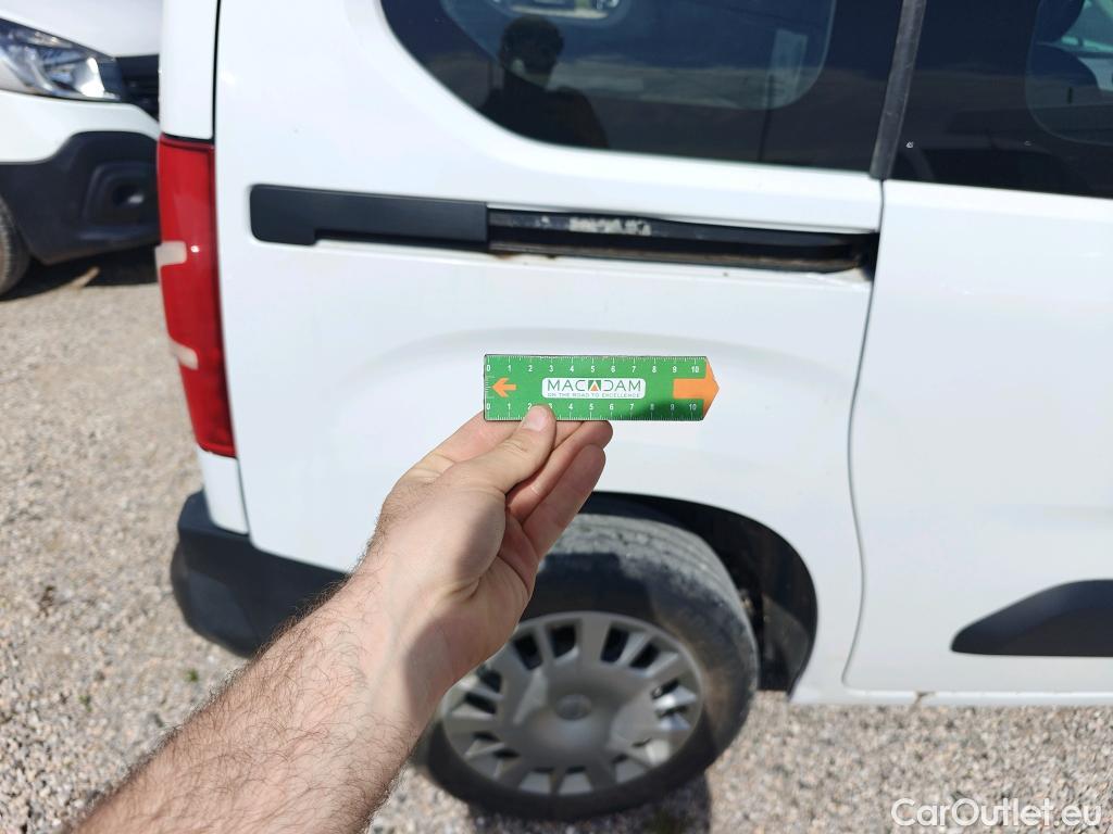  Opel  Combo OPEL  Life / 2018 / 4P / combi 1.5 TD 75kW Business Edition L1 N1 #4