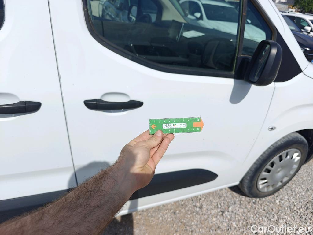  Opel  Combo OPEL  Life / 2018 / 4P / combi 1.5 TD 75kW Business Edition L1 N1 #39