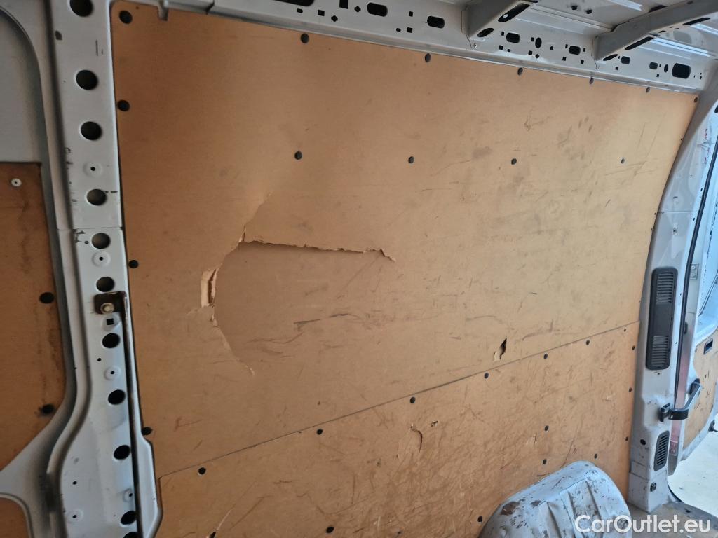  Opel  Movano OPEL  / 2010 / 4P / furgón 2.3 CDTI S/S 107kW (145CV) L3 H2 F 3.5t #22