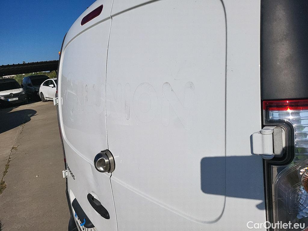 Renault  Kangoo RENAULT  Furgón/2013/3P/furgón derivado de turismo Profesional Blue dCi 59 kW (80CV) #25