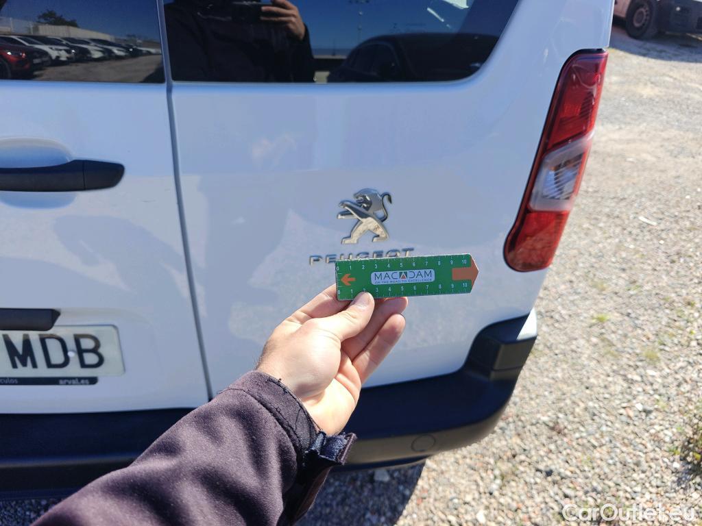  Peugeot  RIFTER PEUGEOT  / 2018 / 5P / combi Active Pack Busin. Standard BlueHDi 73kW #41