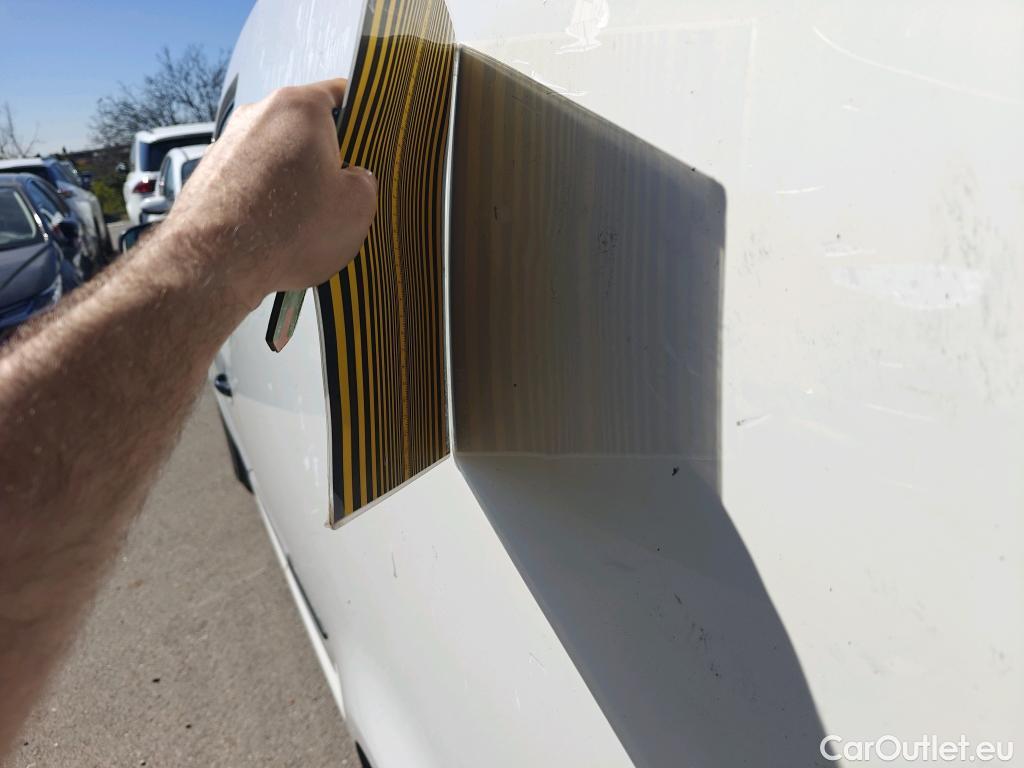  Volkswagen  Caddy VOLKSWAGEN  VU 4p 4G furgón derivado de t Profesional Furgón 2.0 TDI 55kW BMT #14