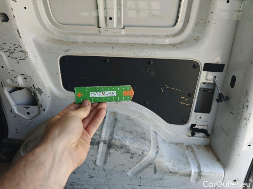  Volkswagen  Caddy VOLKSWAGEN  VU 4p 4G furgón derivado de t Profesional Furgón 2.0 TDI 55kW BMT #84