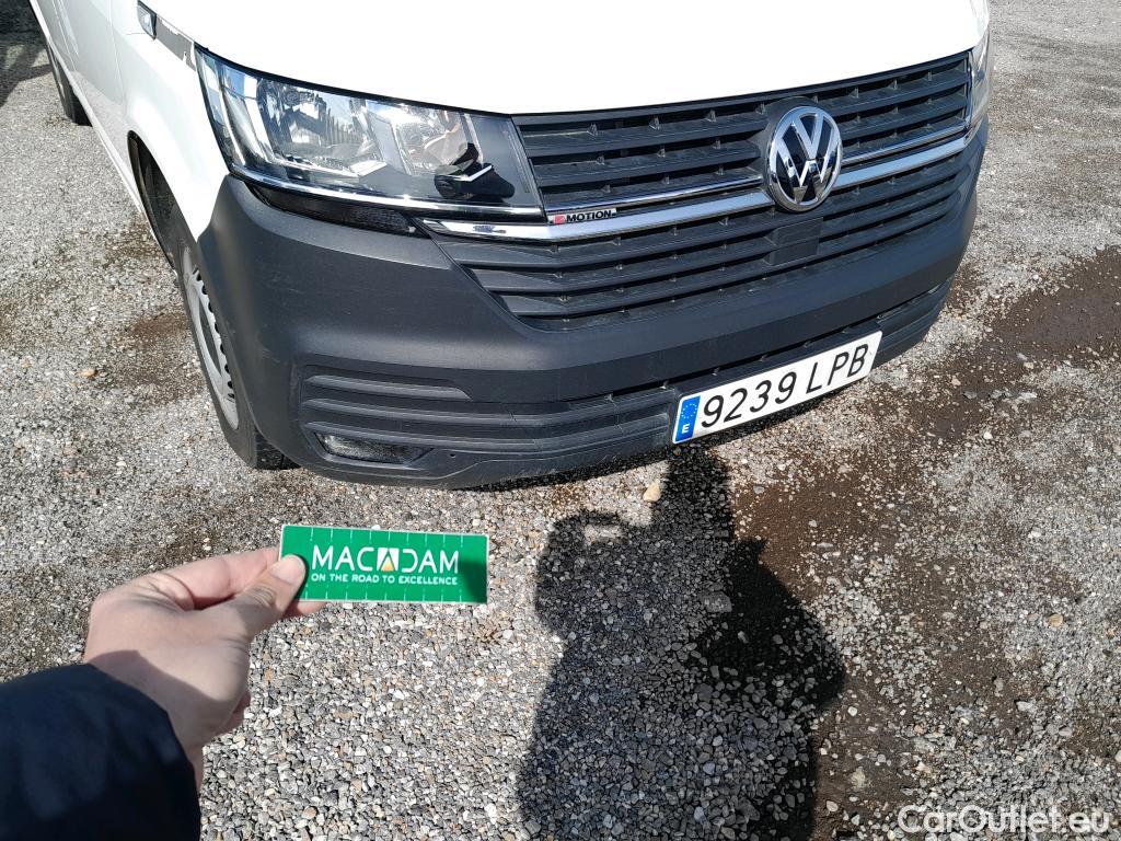  Land Rover  Discovery VOLKSWAGEN Transporter / 2020 / 4P / furgón Furgón Corto TN 2.0 TDI 110kW 4MO #28