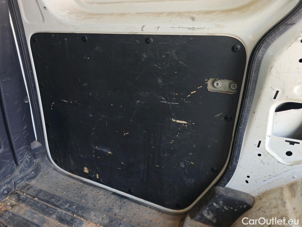  Volkswagen  Caddy VOLKSWAGEN  VU 4p 4G furgón derivado de t Profesional Furgón 2.0 TDI 55kW BMT #71