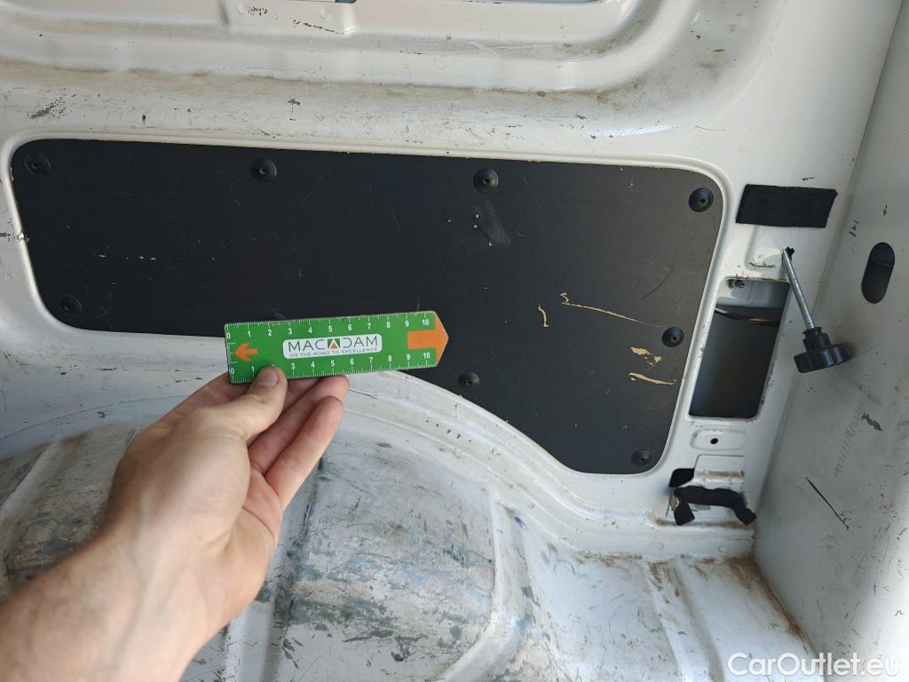  Volkswagen  Caddy VOLKSWAGEN  VU 4p 4G furgón derivado de t Profesional Furgón 2.0 TDI 55kW BMT #85