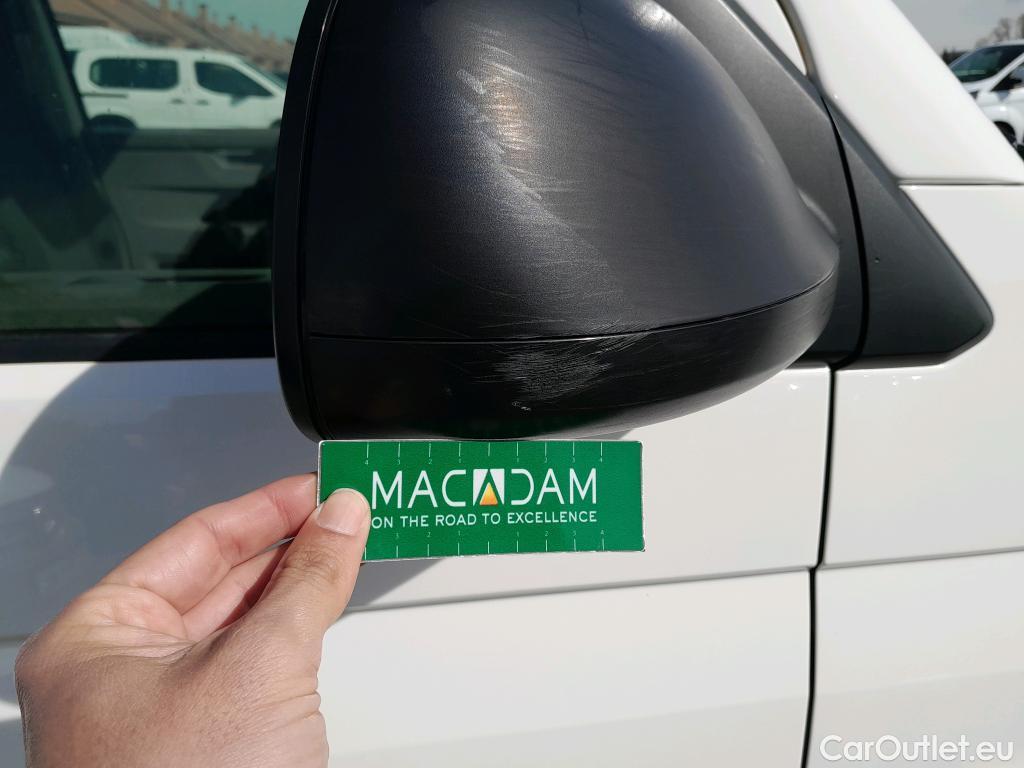  Land Rover  Discovery VOLKSWAGEN Transporter / 2020 / 4P / furgón Furgón Corto TN 2.0 TDI 110kW 4MO #49