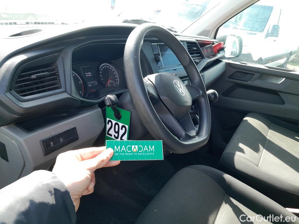  Land Rover  Discovery VOLKSWAGEN Transporter / 2020 / 4P / furgón Furgón Corto TN 2.0 TDI 110kW 4MO #38