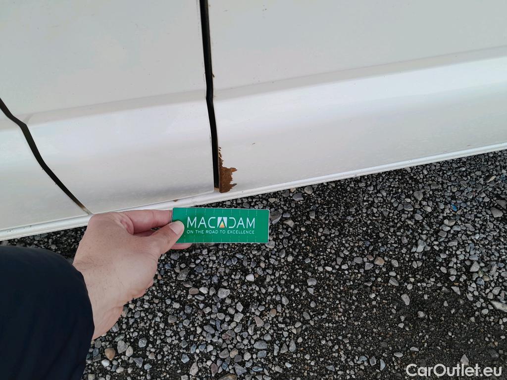  Land Rover  Discovery VOLKSWAGEN Transporter / 2020 / 4P / furgón Furgón Corto TN 2.0 TDI 110kW 4MO #4