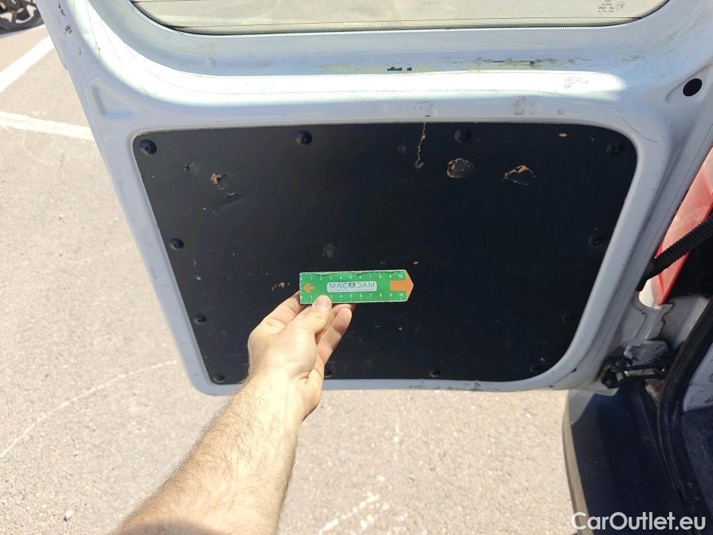  Volkswagen  Caddy VOLKSWAGEN  VU 4p 4G furgón derivado de t Profesional Furgón 2.0 TDI 55kW BMT #76