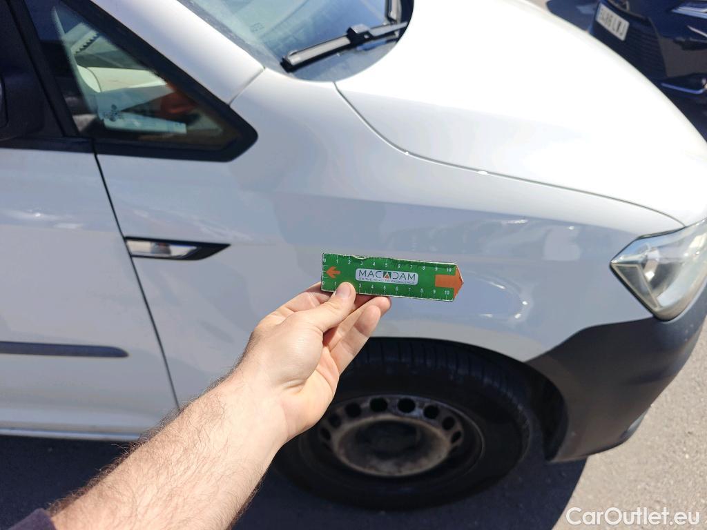  Volkswagen  Caddy VOLKSWAGEN  VU 4p 4G furgón derivado de t Profesional Furgón 2.0 TDI 55kW BMT #38