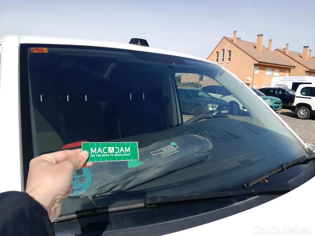  Land Rover  Discovery VOLKSWAGEN Transporter / 2020 / 4P / furgón Furgón Corto TN 2.0 TDI 110kW 4MO #26