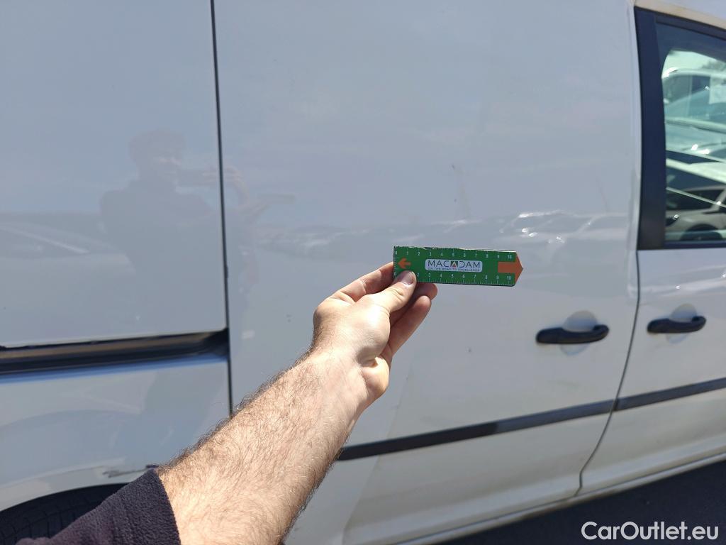  Volkswagen  Caddy VOLKSWAGEN  VU 4p 4G furgón derivado de t Profesional Furgón 2.0 TDI 55kW BMT #32