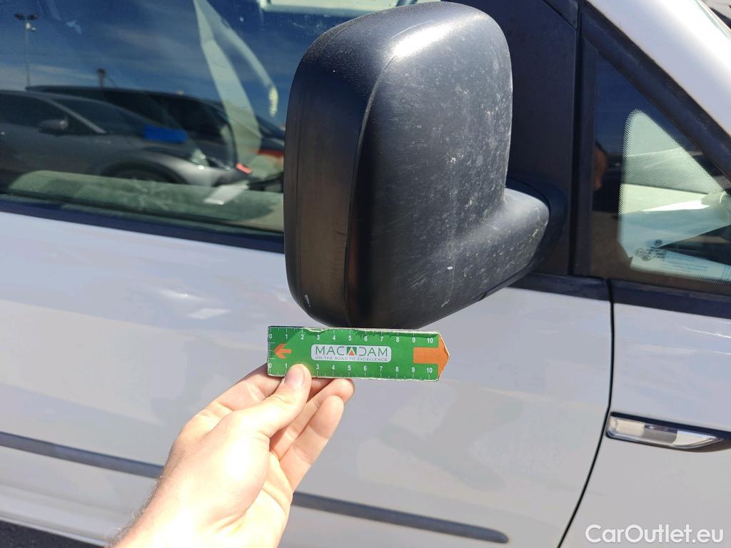  Volkswagen  Caddy VOLKSWAGEN  VU 4p 4G furgón derivado de t Profesional Furgón 2.0 TDI 55kW BMT #88