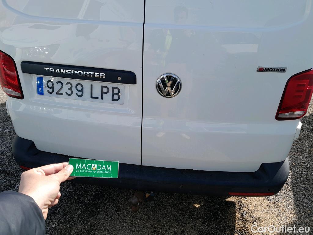  Land Rover  Discovery VOLKSWAGEN Transporter / 2020 / 4P / furgón Furgón Corto TN 2.0 TDI 110kW 4MO #6