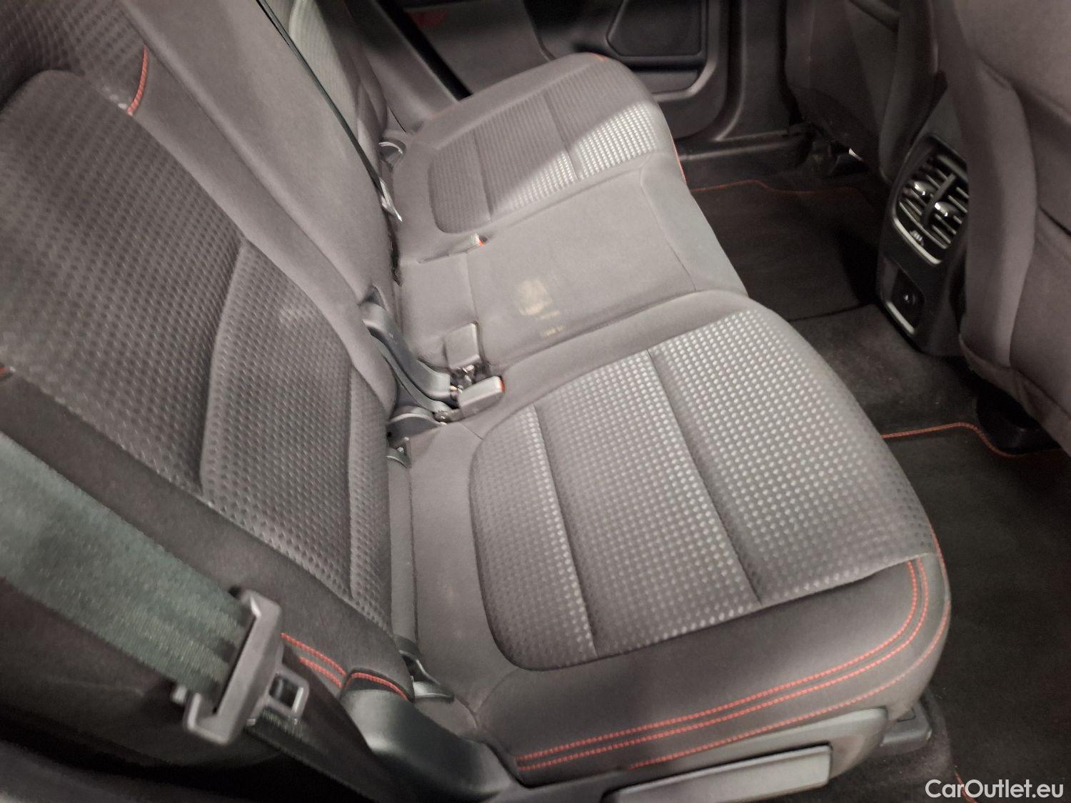  Ford  Kuga Ford,  '19 PHEV, Ford  2.5i PHEV Aut. 165kW ST-Line 5d #4