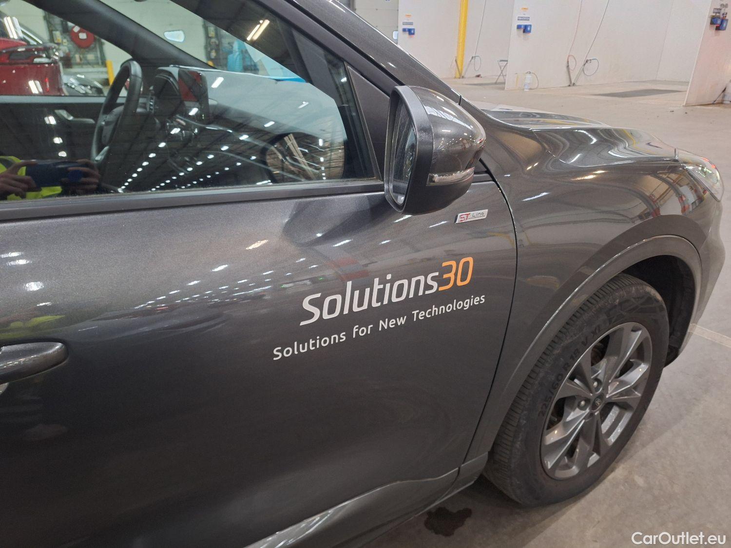  Ford  Kuga Ford,  '19 PHEV, Ford  2.5i PHEV Aut. 165kW ST-Line 5d #9