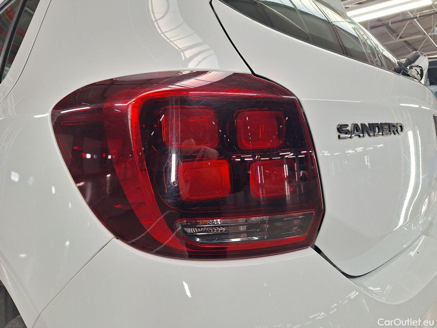  Dacia  Sandero Dacia,  '13, Dacia  SCe 75 Comfort 5d #27