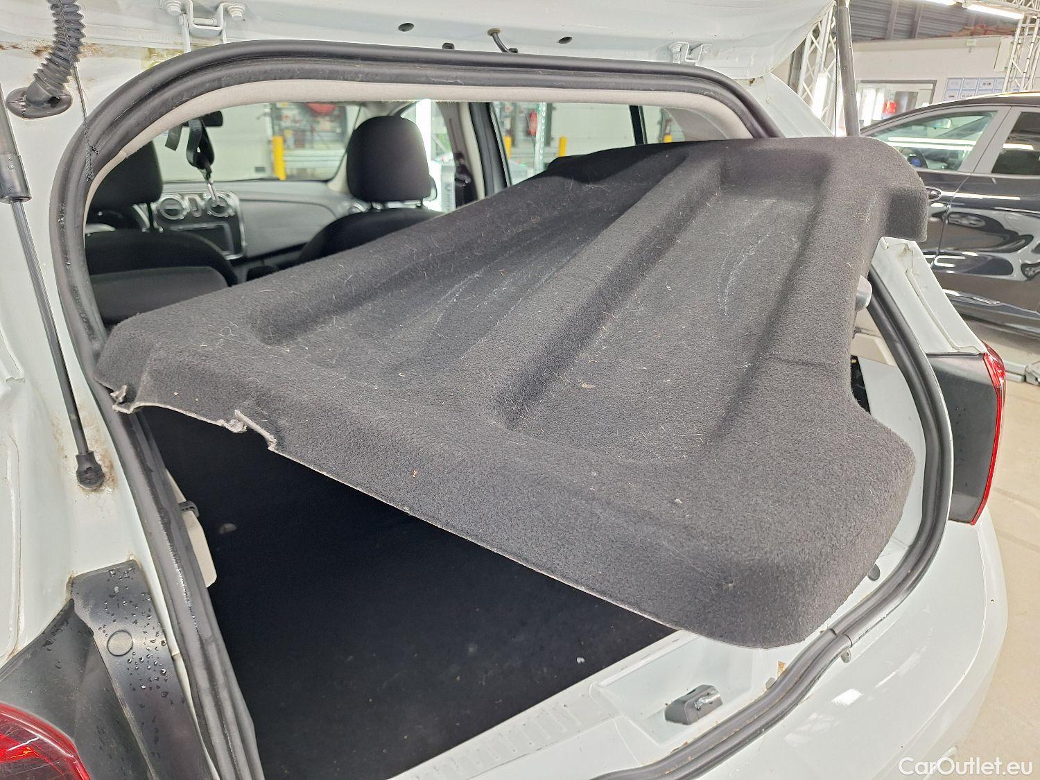  Dacia  Sandero Dacia,  '13, Dacia  SCe 75 Comfort 5d #44