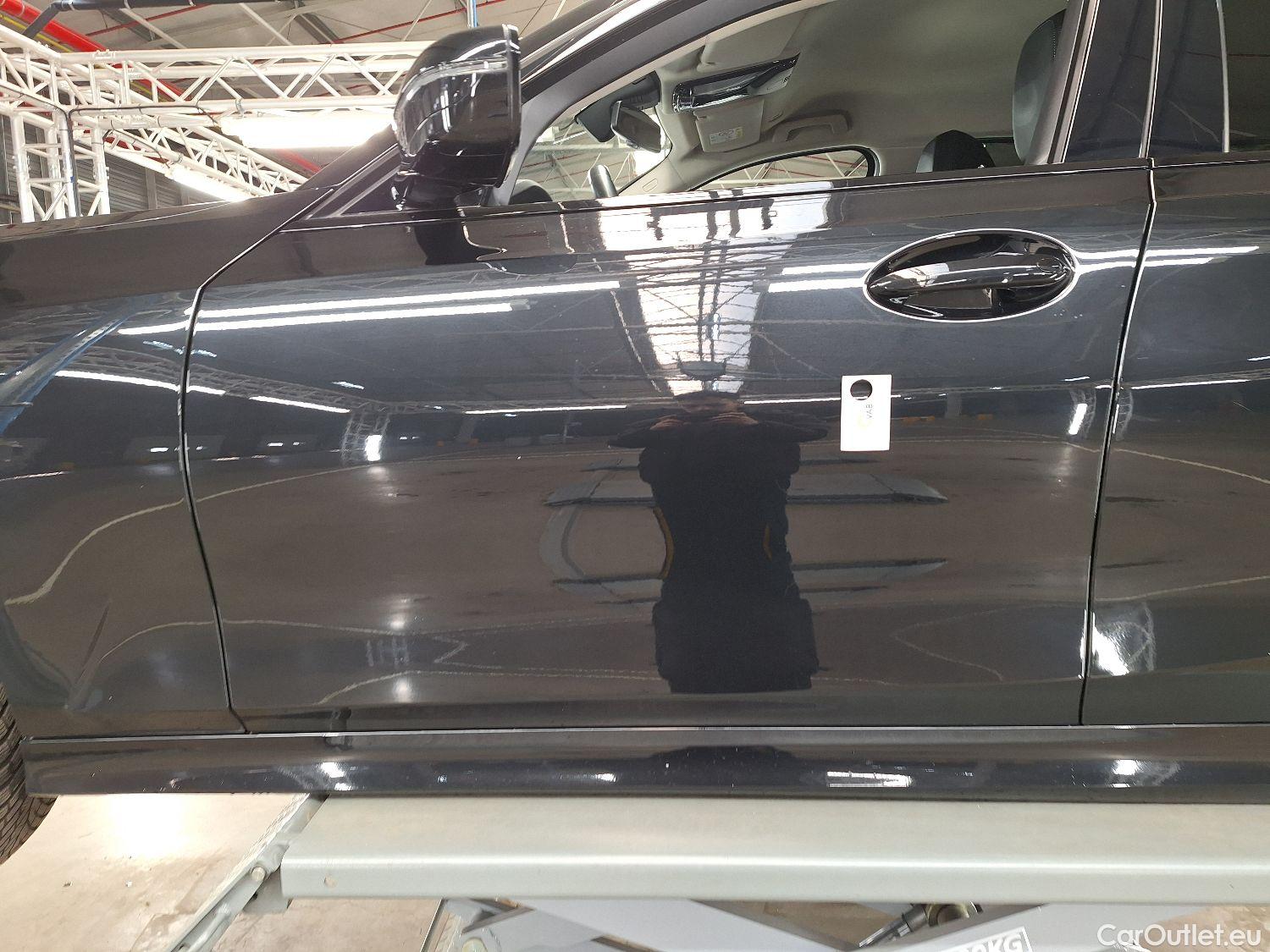  Bmw  Serie 3 BMW, 3-serie Touring '18, BMW 3 Reeks Touring 318dA (110 kW) 5d #22