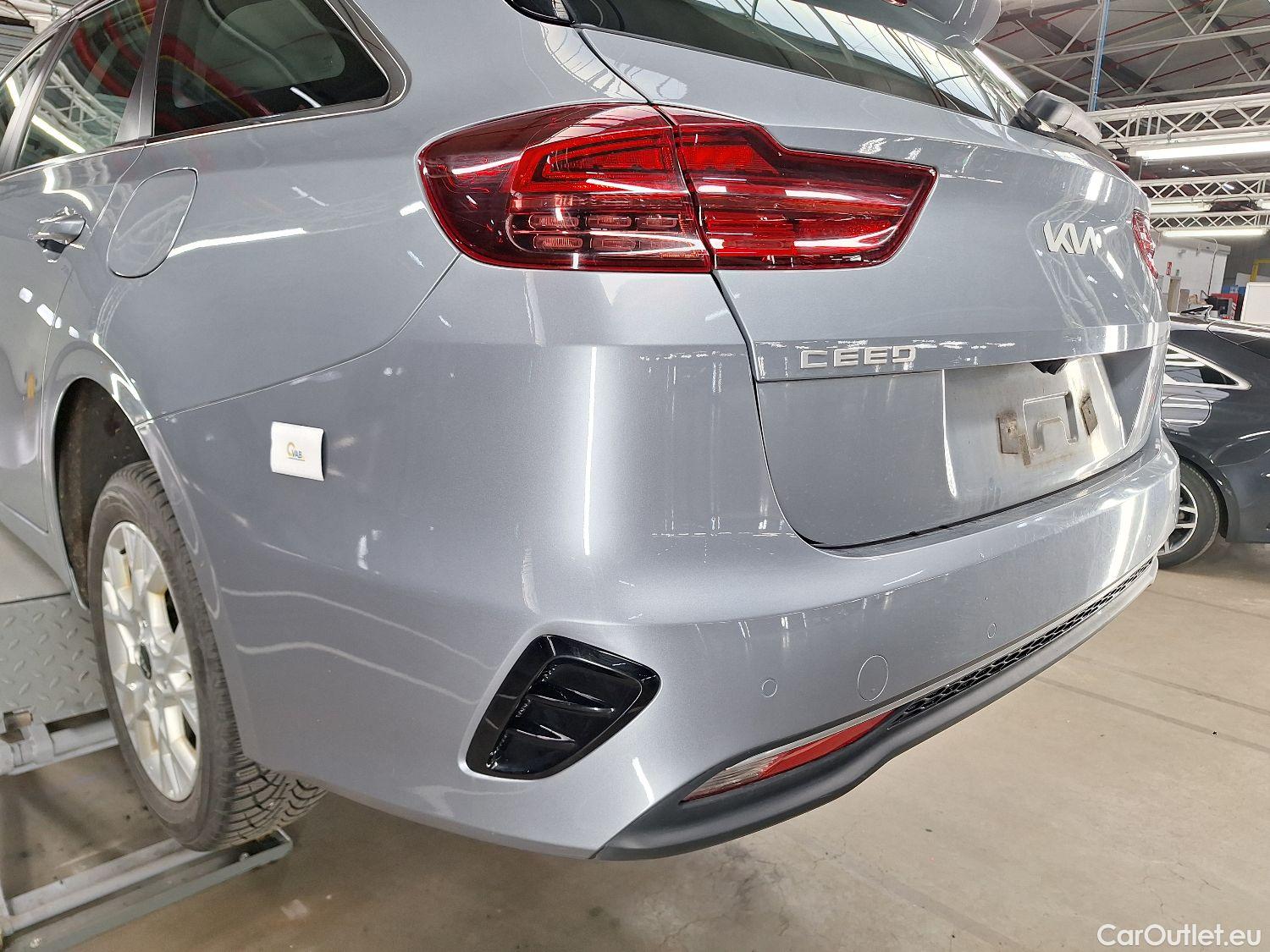  KIA  Cee'd Kia, Ceed SW FL'21, KIA  Sportswagon Pulse 1.6 CRDi 136 MHEV e-cl #15