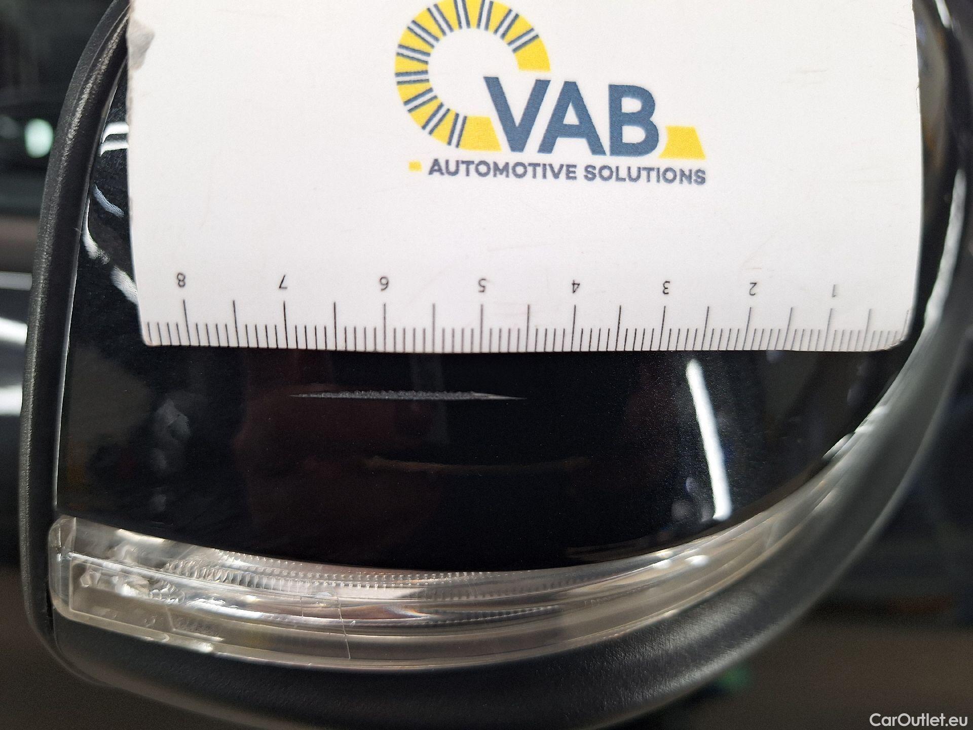  Bmw  X1 BMW,  FL'19, BMW  xDrive20d (120 kW) 5d #35