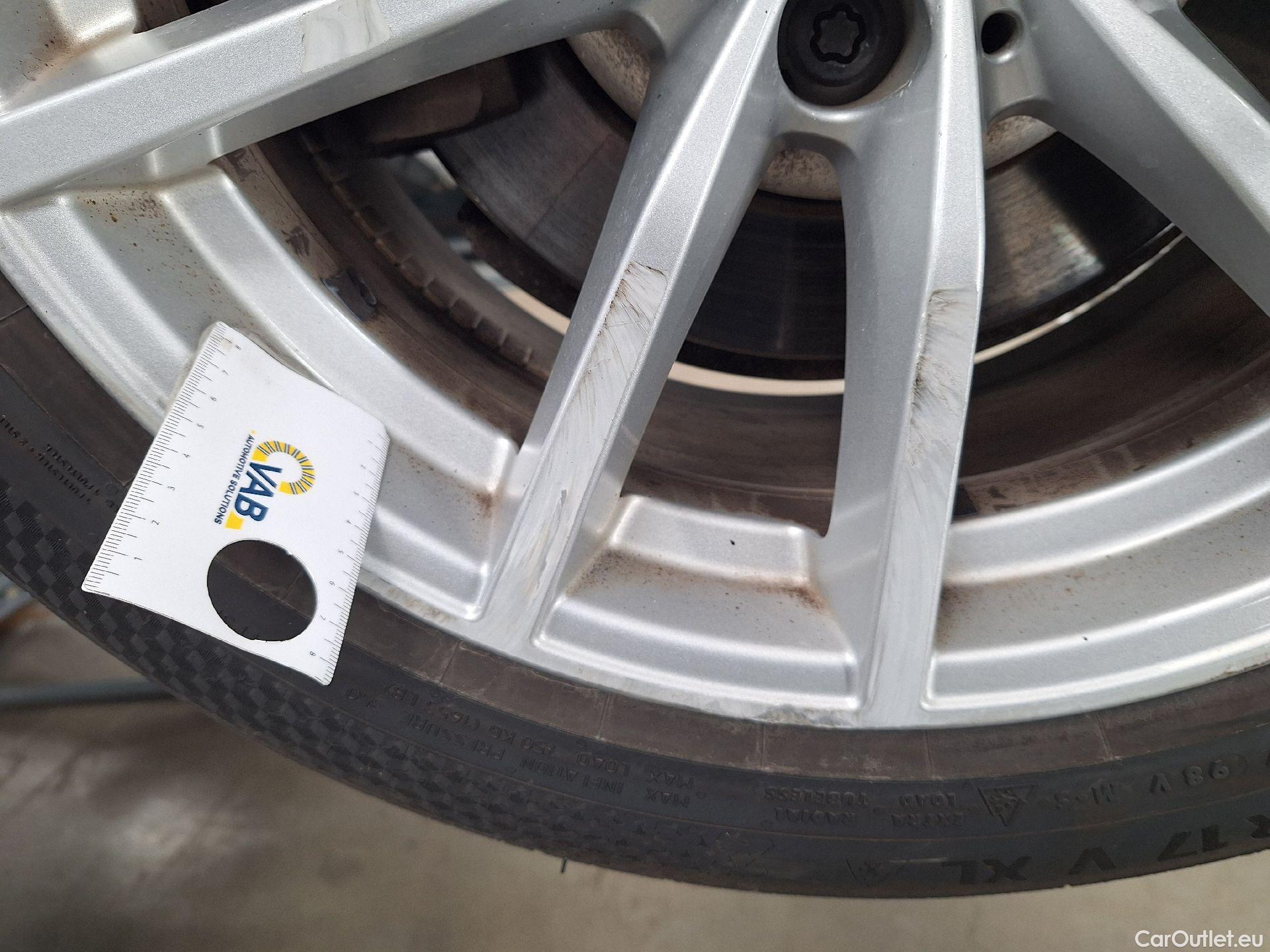  Bmw  Serie 3 BMW, 3-serie '18, BMW 3 Reeks Berline 330e (215 kW) 4d #27