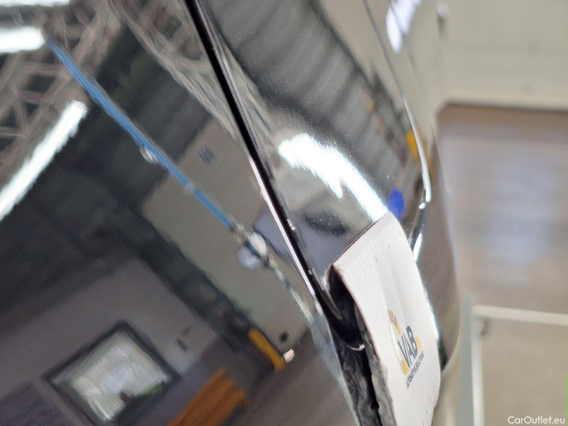  Bmw  X1 BMW,  FL'19, BMW  xDrive20d (120 kW) 5d #18