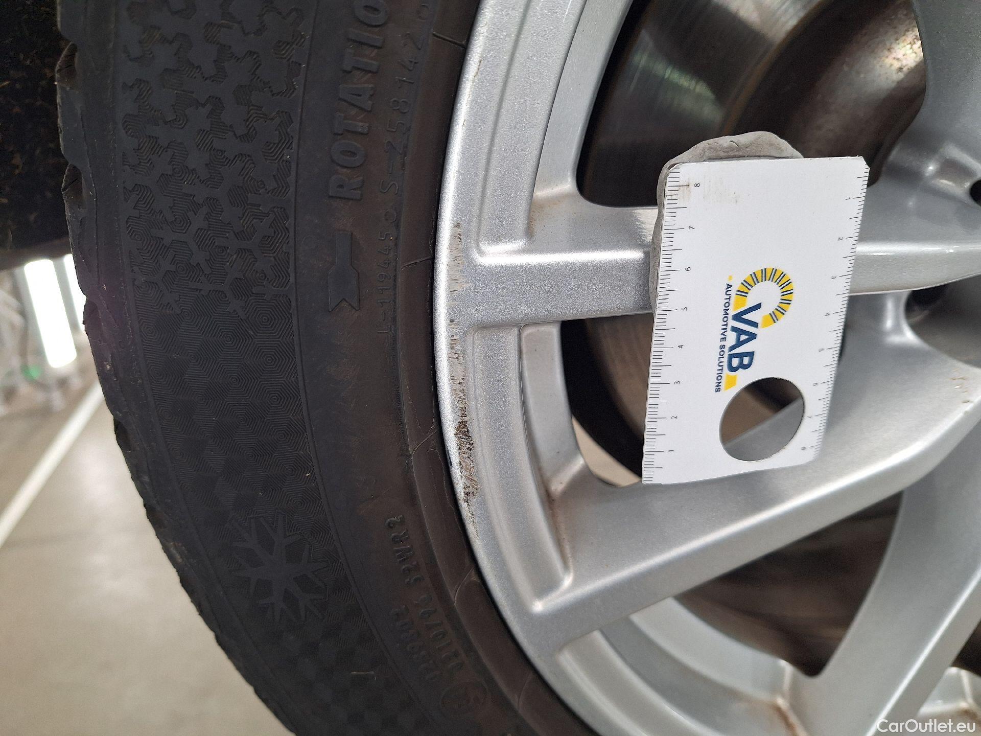  Bmw  Serie 3 BMW, 3-serie '18, BMW 3 Reeks Berline 330e (215 kW) 4d #29