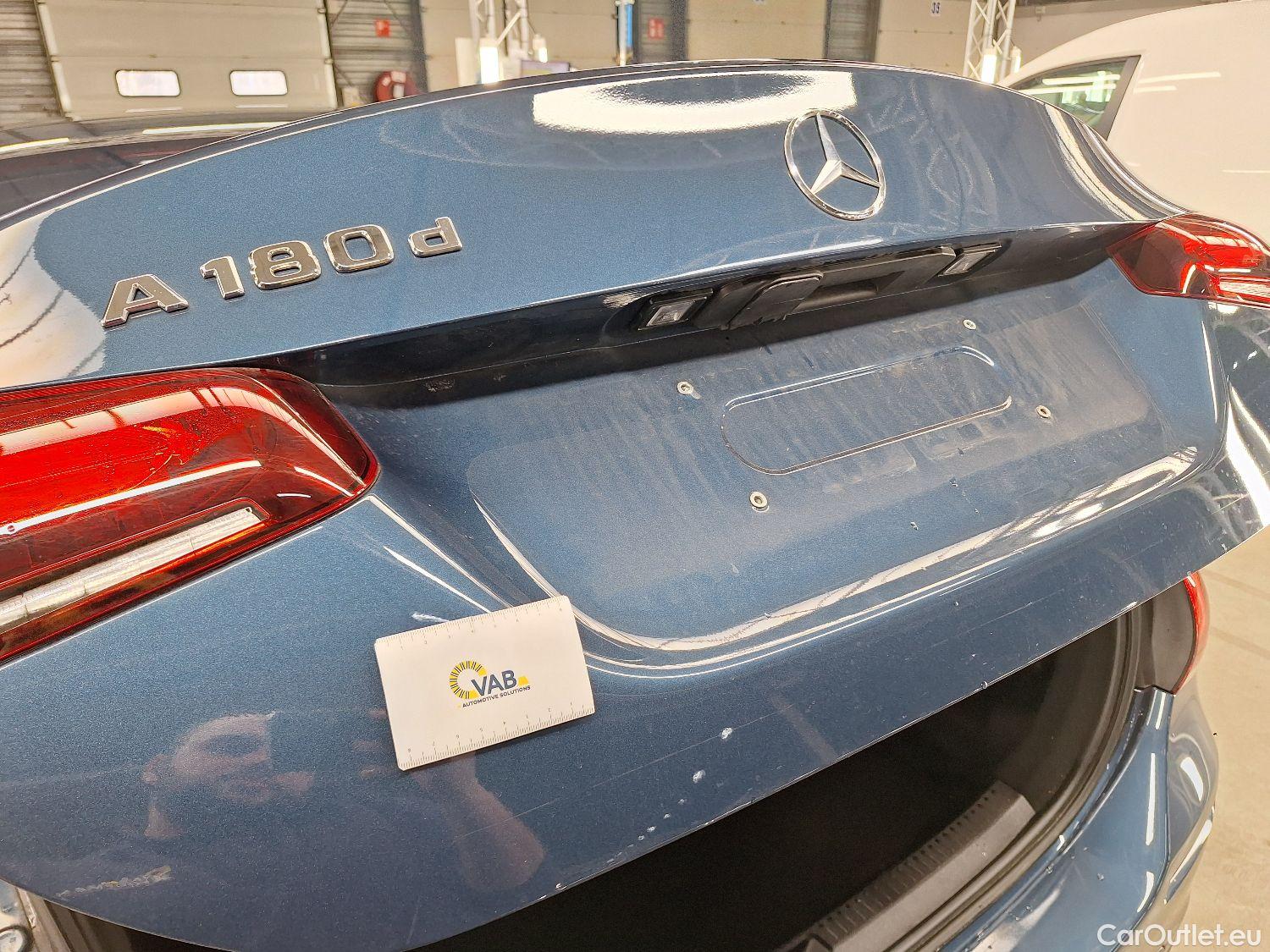  Mercedes  A-Klasse Mercedes, A-Class Berline '18, Mercedes-Benz  Limousine A 180d Business S #31