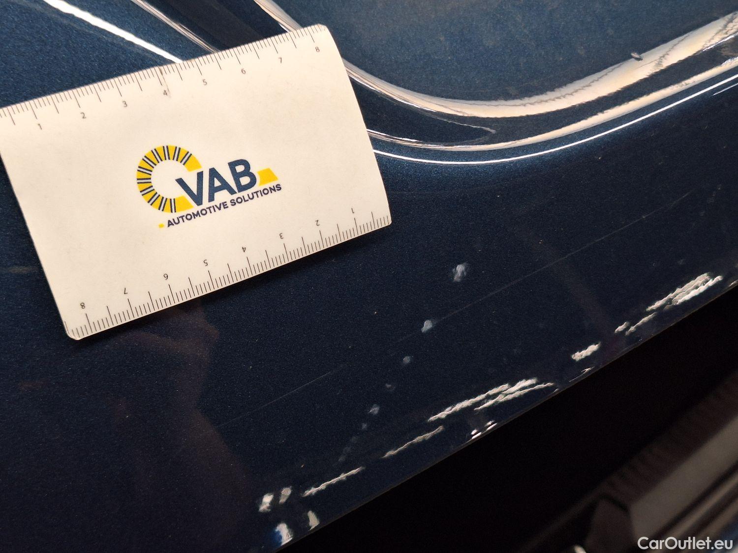  Mercedes  A-Klasse Mercedes, A-Class Berline '18, Mercedes-Benz  Limousine A 180d Business S #32