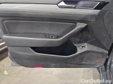  Volkswagen  Passat 2.0 TDI SCR Business Variant #42