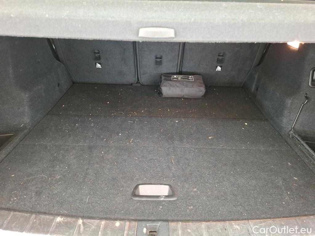  Bmw  X1 Série  sDrive18d Lounge 2.0 150CV BVA8 E6d #19