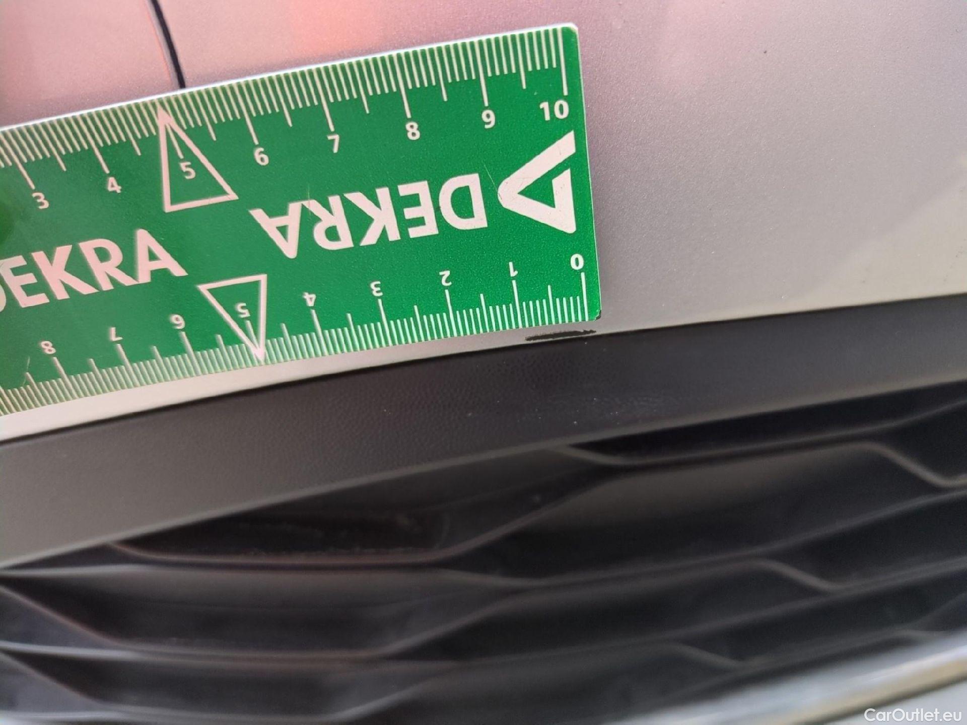  Volkswagen  Taigo VOLKSWAGEN  / 2021 / 5P / SUV 1.0 TSI 95 Life Business #5