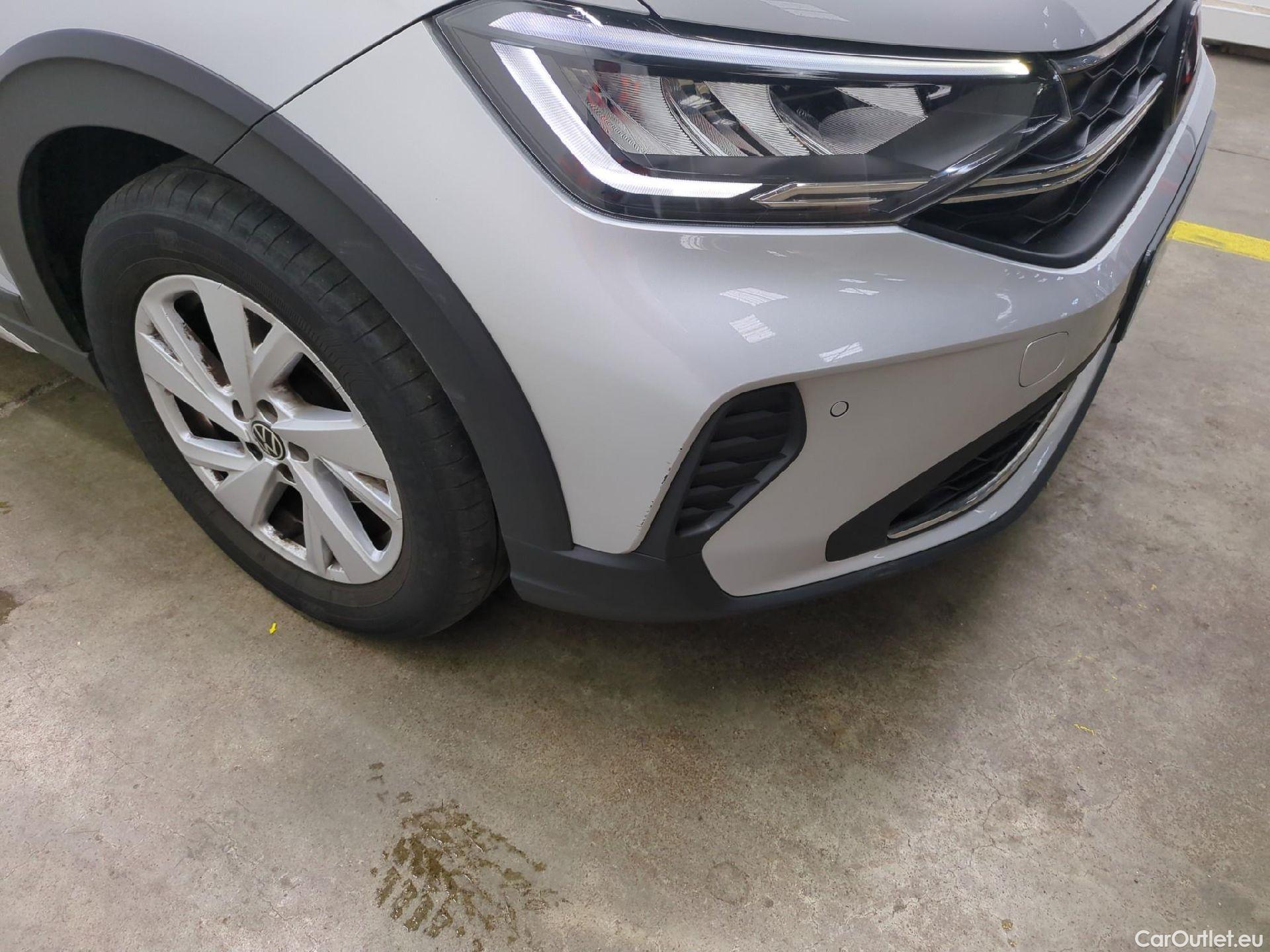  Volkswagen  Taigo VOLKSWAGEN  / 2021 / 5P / SUV 1.0 TSI 95 Life Business #6