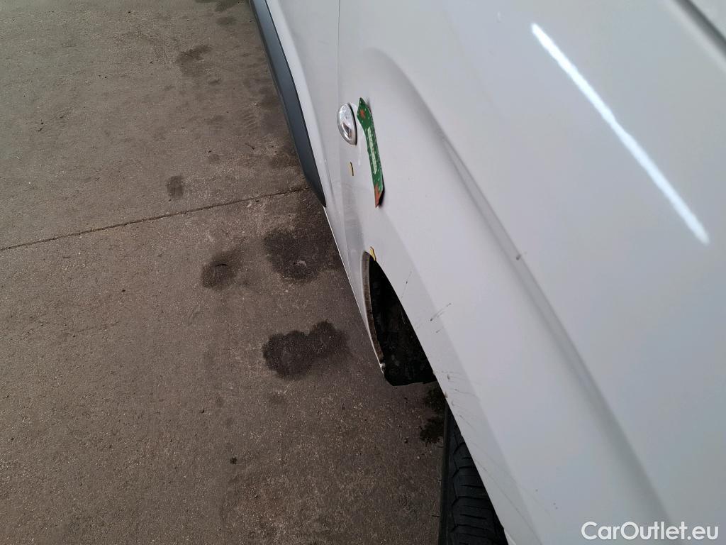  Citroen  Berlingo  Fourgon Driver M 1000 1.5 BlueHDi 100CV BVM5 E6dT #4