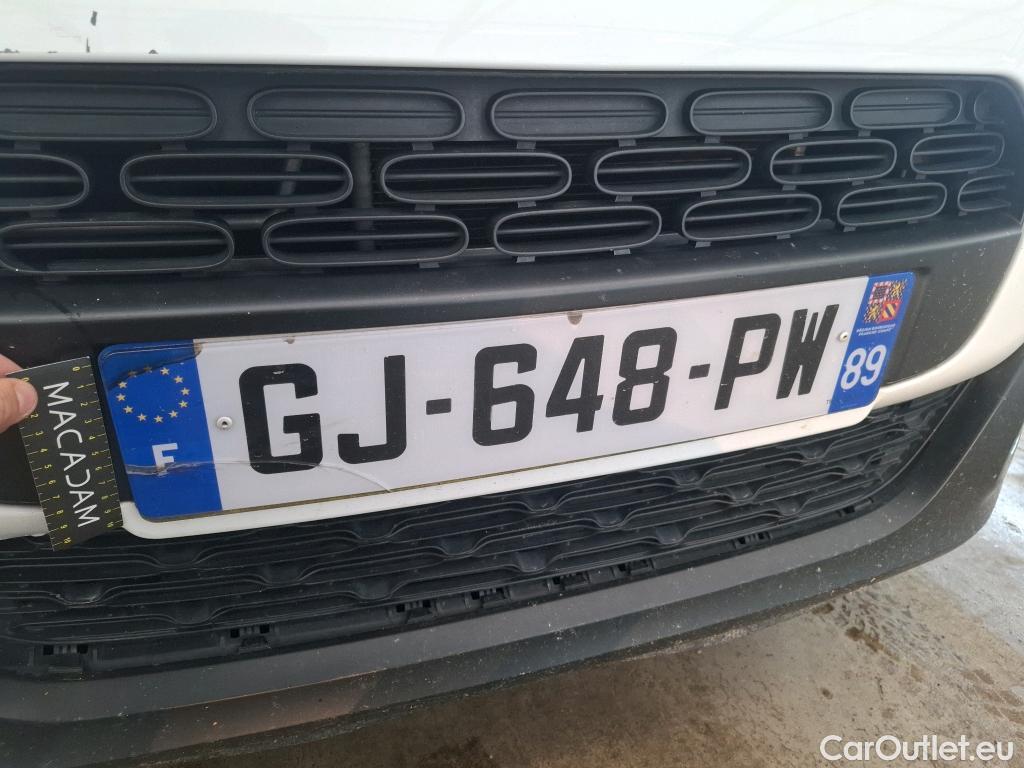  Citroen  C3 CITROEN  Société / 2020 / 5P / Berline PureTech 83 S&S BVM Feel Nav #48